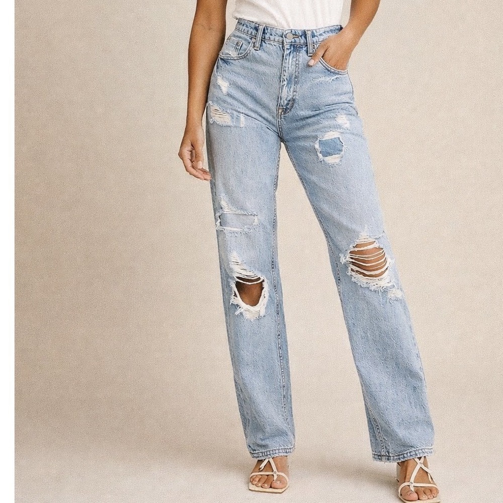 We The Free CRVY High Rise Sharp Shooter Straight Jeans Light Wash Distressed 26